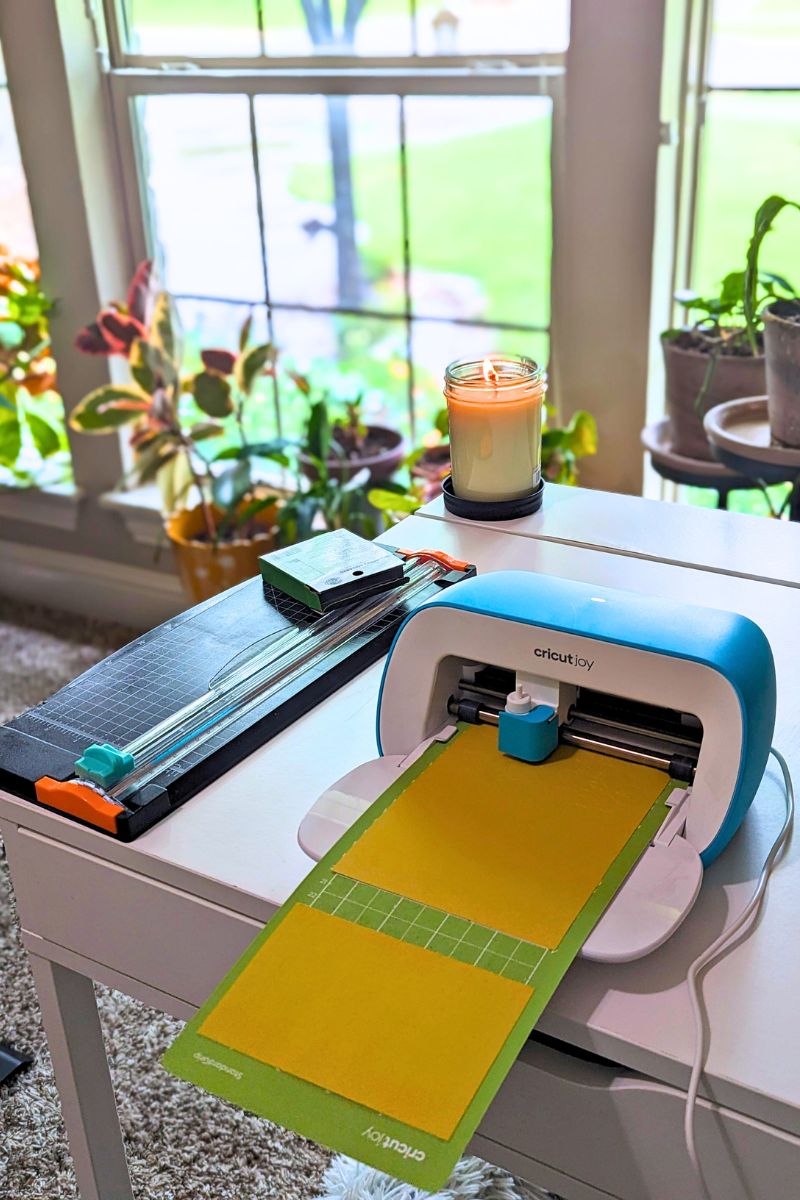 Cricut Joy Review: A Paper Crafter’s Dream Come True